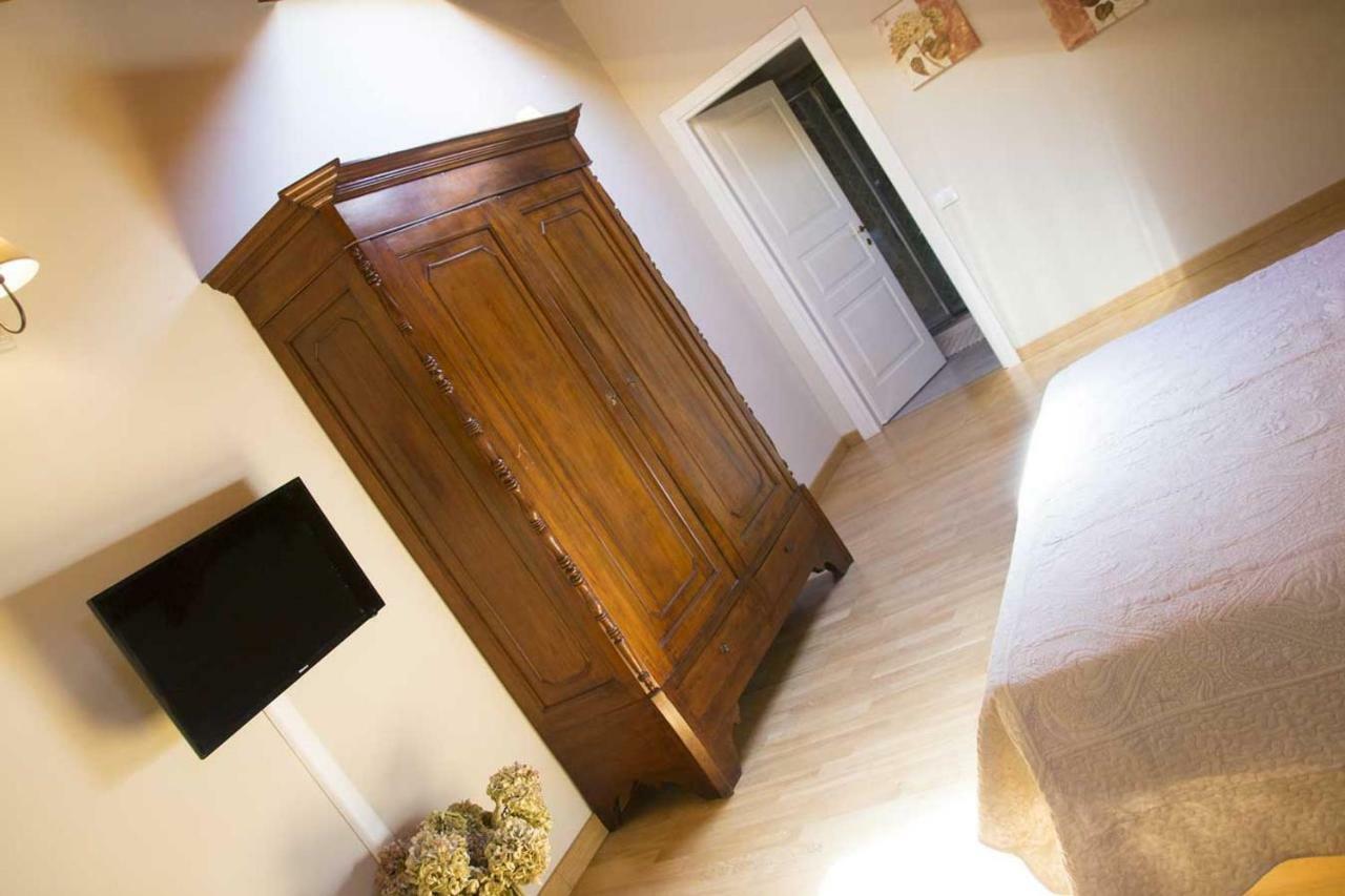 Tenuta Degli Angeli Rossi Asti Exterior foto
